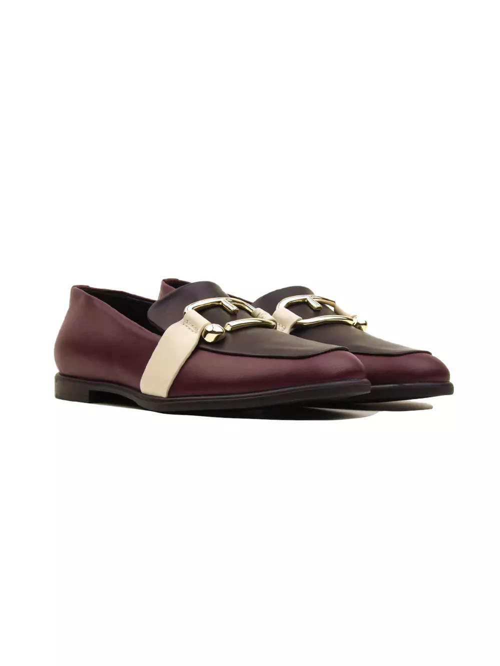 Furla Women’s Leather Pointed-Toe Shoes: Fit & Style