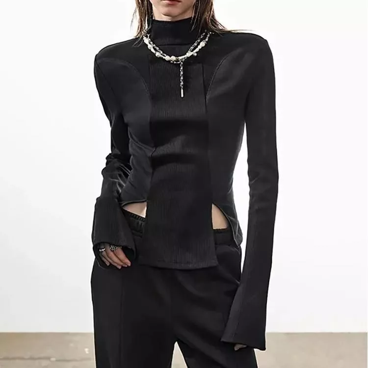 Chic Slim-Fit Pullover Styling: Polished Everyday Looks